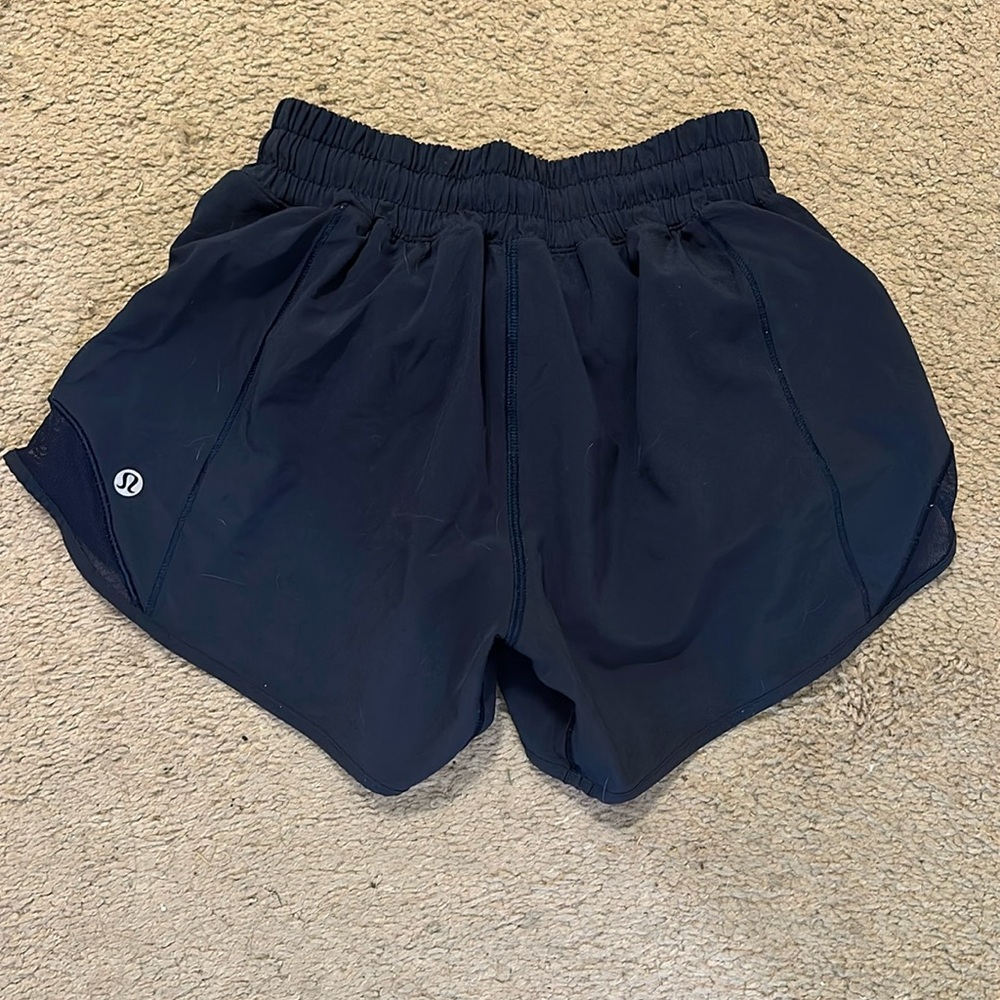 lululemon hotty hot shorts